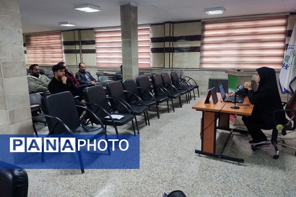 کارگاه آموزشی یاریگران زندگی ویژه مشاوران در فیروزکوه