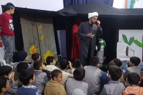 مراسم عزاداری حضرت زهرا (س) در دبستان پسرانه فضیلت 