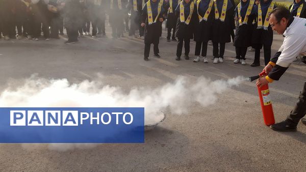 بیست و هفتمین مانور زلزله در دبیرستان نورالهدی