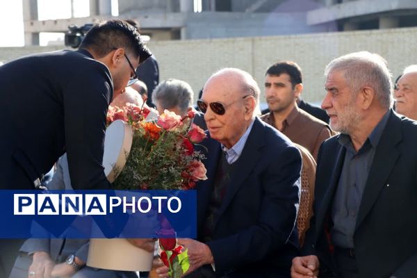 افتتاح مدرسه خیرساز ناحیه دو یزد با حضور وزیر آموزش و پرورش