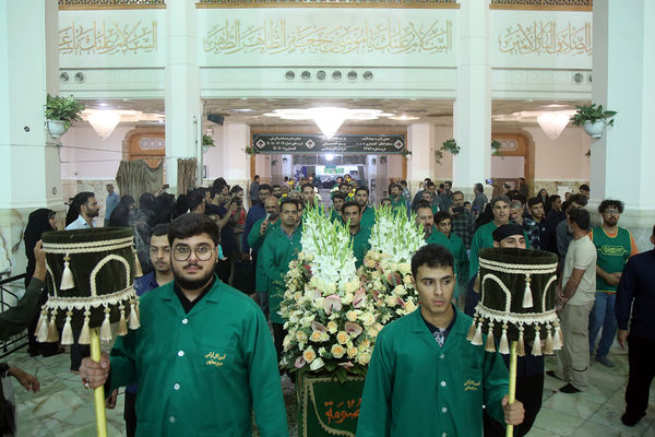 مراسم گل آرایی حرم حضرت معصومه(س) و جشن سالروز ورود ایشان به قم