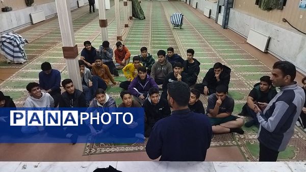 مسابقه لیزرتگ دبیرستان شاهد ابوذر غفاری