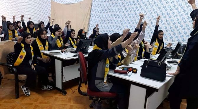بازدید و ارزیابی فعالیت‌های پیشتازان نورآباد لرستان
