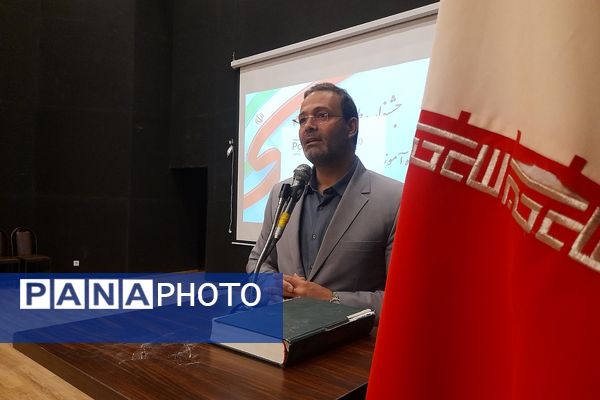 برزگرای جشنواره طلایه داران  به منظور  قدردانی از تلاش‌ها و دستاوردهای دانش‌آموزان و مدیران مدارس ملارد 