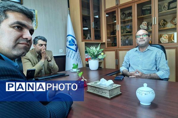 دیدار دانش آموزان پیشتاز پاکدشت با مدیرکل آموزش و پرورش شهرستانهای تهران
