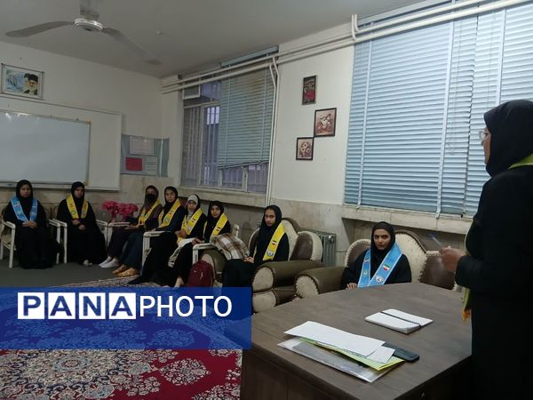 برگزاری انتخابات مجامع اعضا ویژه پیشتازان دختر در ابرکوه