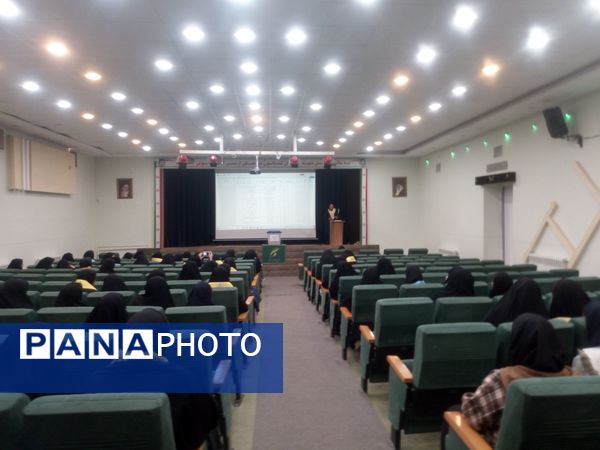 انتخابات هیئت‌رئیسه شوراهای دانش آموزی در شهرستان کاشمر