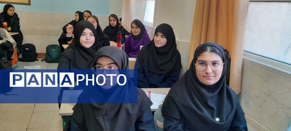 برگزاری کارگاه آموزشی دادرس در دبیرستان فرزانگان استعداد درخشان شهرستان ملارد