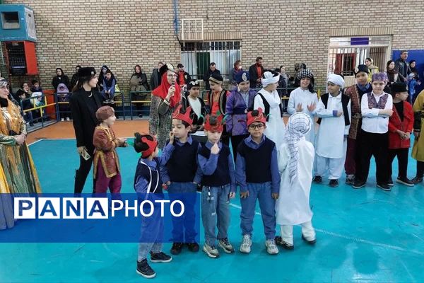 یلدایی به یاد ماندنی در مدرسه البرز رودهن