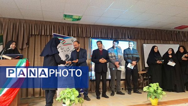 افتتاحیه جشنواره همیار معلم در دبیرستان فاطمیه ناحیه یک کرج
