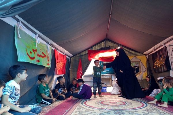 برپایی حسینیه ویژه کودکان در دیشموک به همت هیأت صمصام‌المنتقم