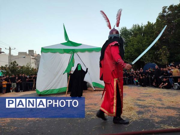 روضه مصور روز عاشورا همراه با مراسم خیمه‌سوزان در مشهد 