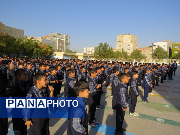آغاز روزی پرنشاط با اجرای ورزش صبحگاهی در مدارس بجنورد 