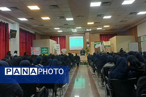 گرامیداشت هفته بسیج در دبیرستان قلم چی ناحیه دو شهرری 