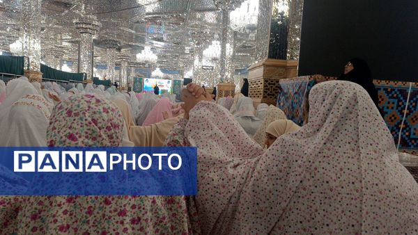 آئین جشن تکلیف در حرم امام رضا (ع)