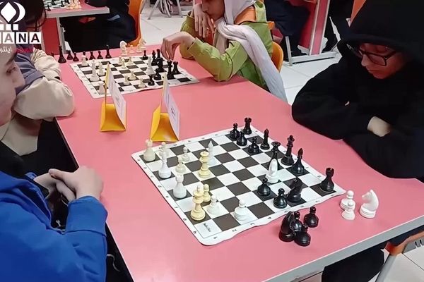 برگزاری مسابقات شطرنج مدارس دخترانه منطقه ۲ 