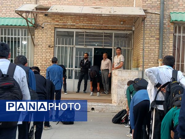 ورزش، نشاط، رفاقت؛ یک روز متفاوت در هنرستان شیخ‌الرئیس مشهد 