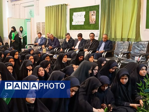  مراسم استقبال و تشییع شهید گمنام در دبیرستان شاهد زکیه ناحیه یک 