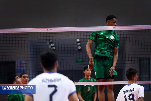 مسابقات دانش‌آموزی والیبال زیر ۱۵ سال قهرمانی جهان (ایران - عربستان)