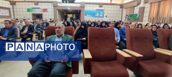 یادواره ۳۰۰۰ شهید خراسان شمالی و۶۴۴ شهید شیروان در دانشگاه آزاد اسلامی شهرستان شیروان