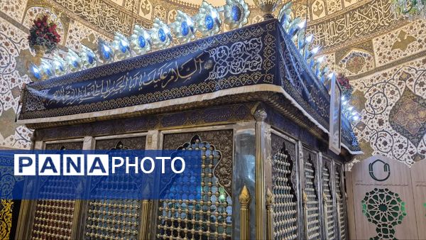 مراسم غبارروبی ضریح مطهر حضرت سلطانعلی(ع) همزمان با میلاد پیامبر(ص) و امام صادق(ع) در مشهد اردهال