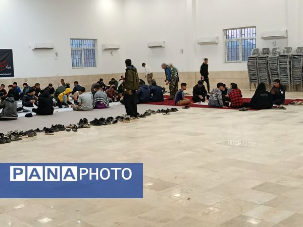 اعزام دانش‌آموزان مدارس ساوجبلاغ به اردوی راهیان نور 