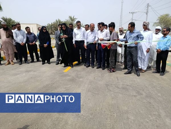 هفته دولت در جاسک؛ از تجلیل کادر درمان تا افتتاح مزرعه ۲۰ هکتاری میگو