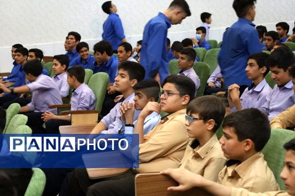 اختتامیه المپیاد درون مدرسه‌ای آموزشگاه پسرانه شاهد افشار 