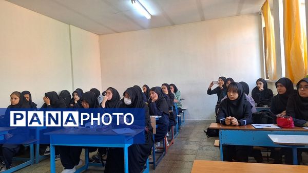 اجرای طرح «قاضی مدرسه» در دبیرستان دخترانه فاطمیه ناحیه یک کرج