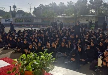 گرامیداشت هفته بهداشت و سلامت روان در هنرستان سادات شریعت پناهی سمنان