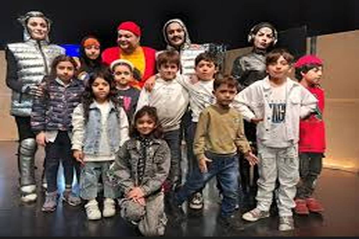 تئاتر، فرصتی برای آشنایی کودکان با هویت و افسانه‌های ملی ایران است