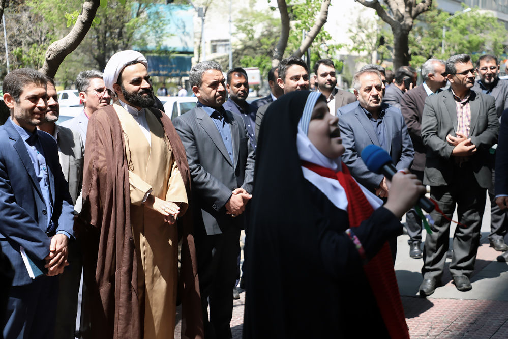 پورثانی: در روایت عزت، قدرت، اقتدار و افتخارات این کشور نباید دچار لکنت شد