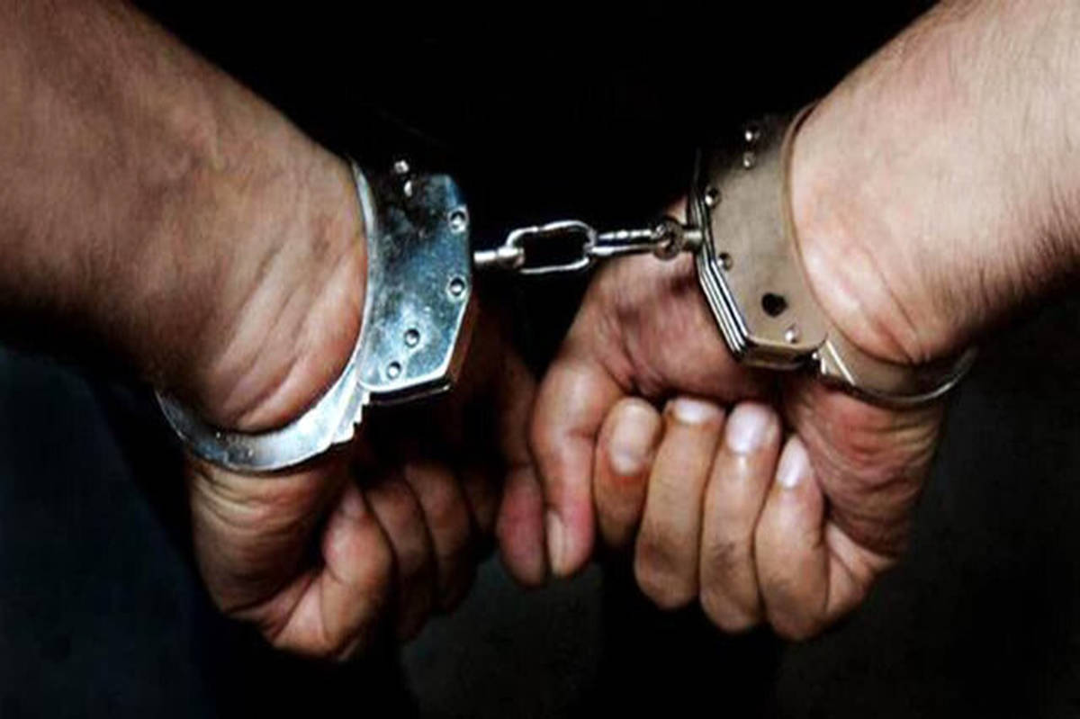 بازداشت ۲ قاچاقچی مواد مخدر در بزرگراه آزادگان تهران