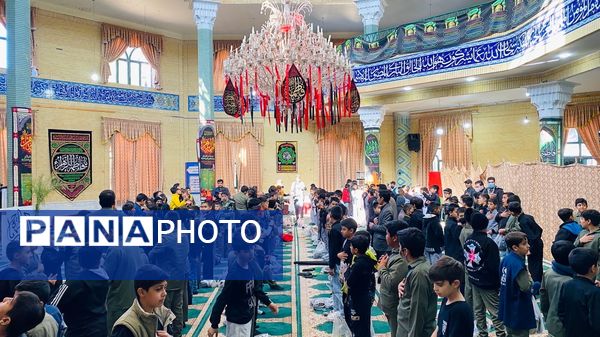 نوگلان حسینی باخرز در سوگ شهادت حضرت فاطمه(س) به عزاداری پرداختند