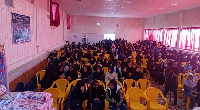 آیین تجلیل از نخبگان مسابقات و جشنواره‌ها در خلیل‌آباد