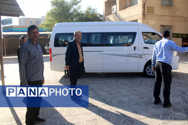 اعزام دانش‌آموزان پیشتاز استان بوشهر به مشهد مقدس