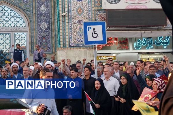 جشن بزرگ پیروزی رزمندگان اسلام در نبرد علیه رژیم صهیونیستی و آمریکای جنایتکار در شهرستان قروه