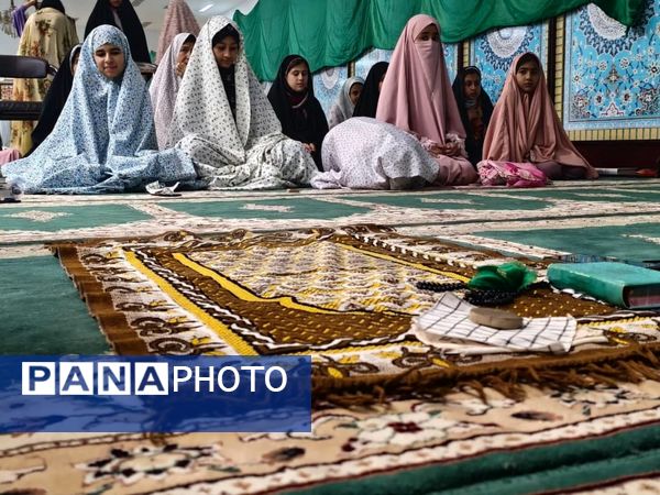 لحظات ناب اعتکاف دانش‌آموزی دختران در جاسک