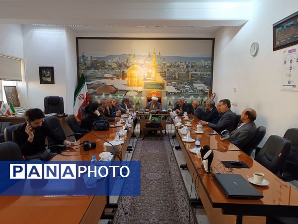 نشست هم‌اندیشی مدیران آموزشی و حوزه مدرسه‌سازی مشهد