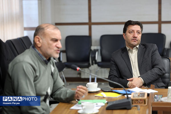 جلسه مدیران استان‌ها با شورای معاونان سازمان دانش‌آموزی 