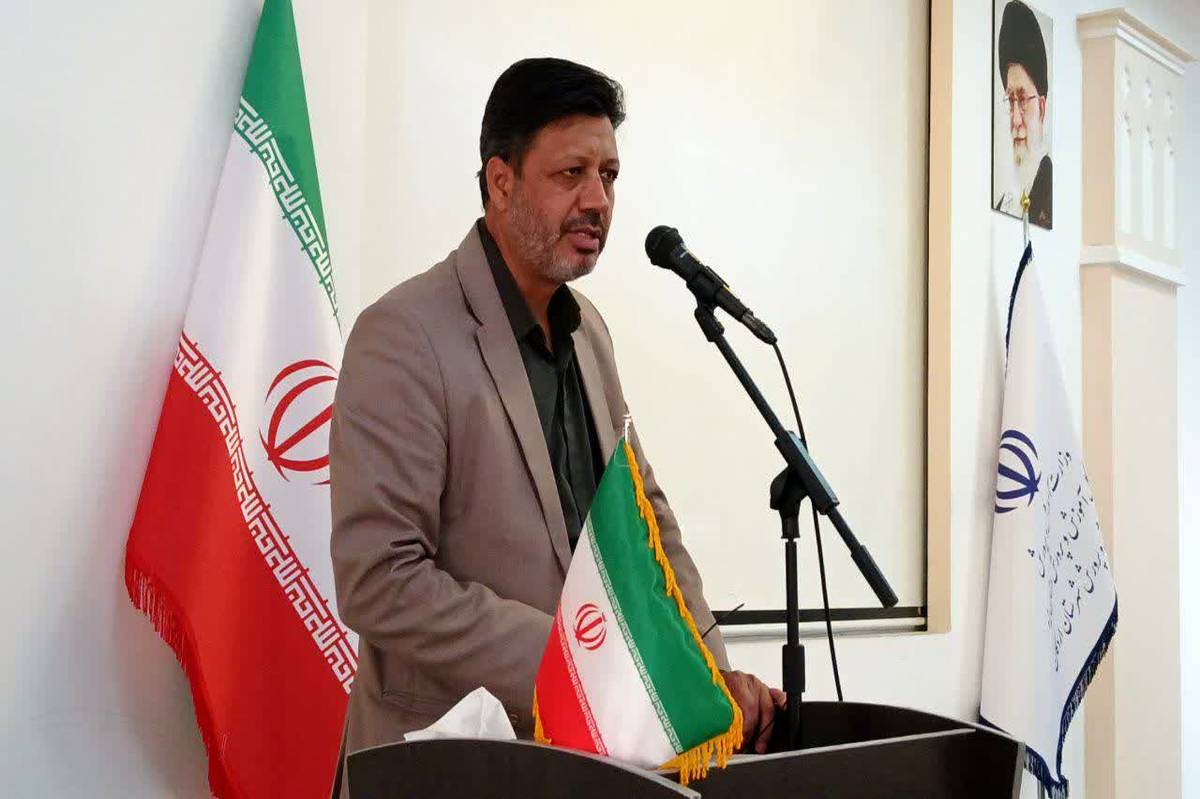 معاون پرورشی، الگوی زنده دانشآموزان است