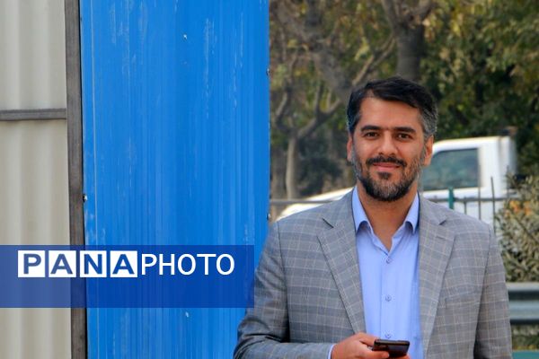 خشتِ بنای مدرسه ۱۸ کلاسه در شهرری گذاشته شد