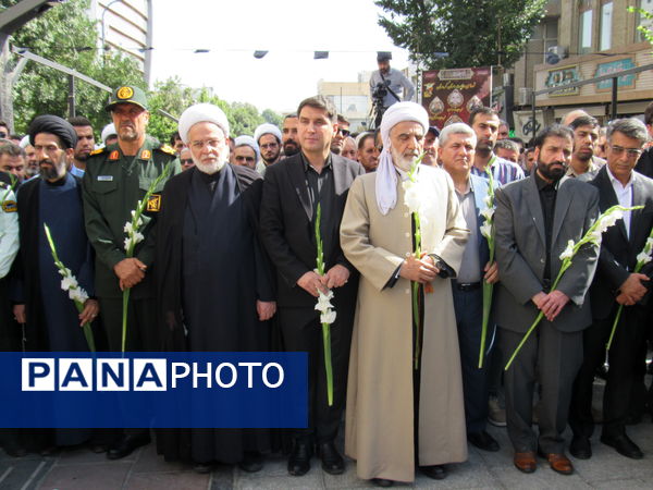 خروش بی‌نظیر سنندج در بدرقه شهید آسمانی رضا بسطامی