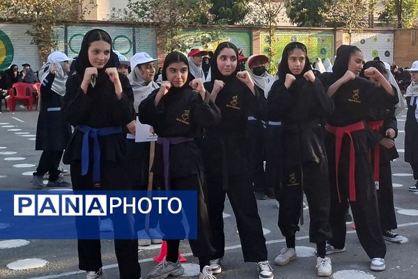 برگزاری انتخابات انجمن‌های ورزشی در دبیرستان زینبیه۲ شهریار