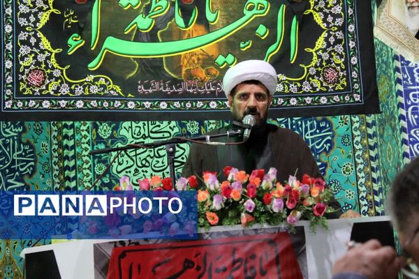 تجلی پیوند مدرسه و مسجد در خاتم