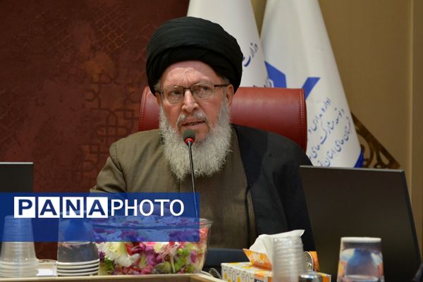 بدرقه دانش‌آموزان عمره‌گزار شهرستان‌های استان تهران