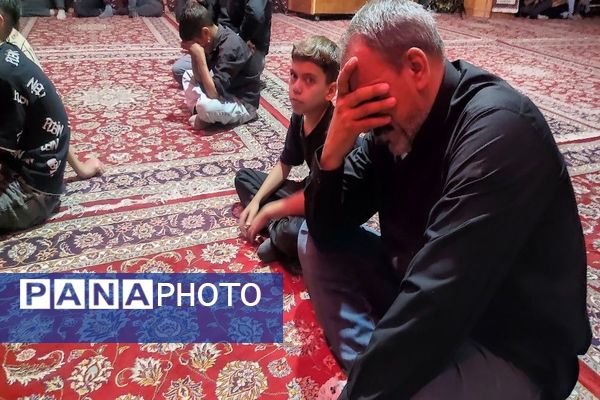 عزاداری شب هشتم ماه محرم در شهر بار 