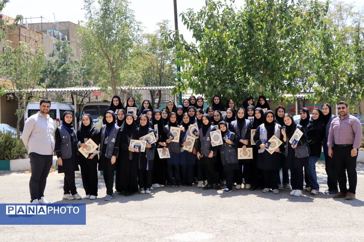 آیین تجلیل از خبرنگاران پانا ناحیه یک شهرستان بهارستان