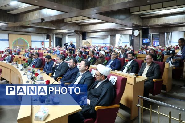 مراسم بزرگداشت استاندار شهید پرواز اردیبهشت در قم