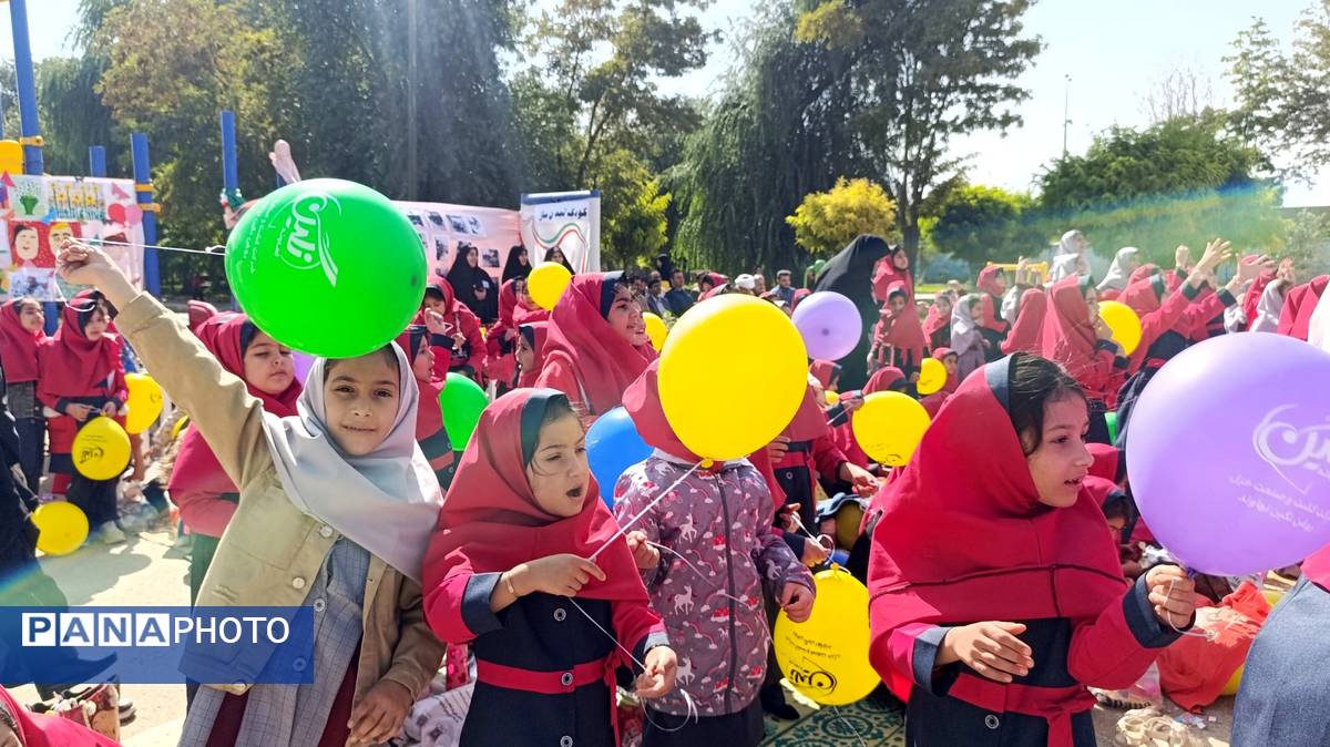 جشن هزارنفری «کودکان، حال خوش زندگی»
